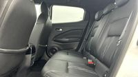 Nissan Juke 1.6 Hybrid 143ch Première Edition 2022.5 — photo 10