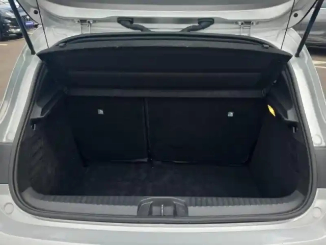 Renault Clio 1.0 tce 100ch intens gpl -21n — photo 10