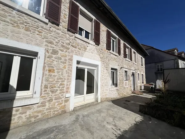 Immeuble de rapport Delle 6 pièce(s) 132 m²