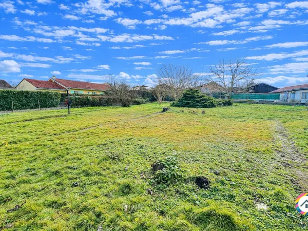 Terrain plat de 656m2