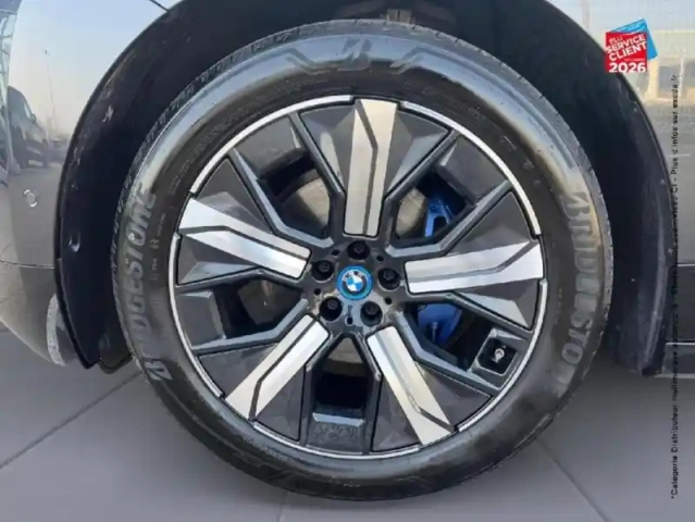 Bmw Ix xdrive40 326ch edition sport — photo 10