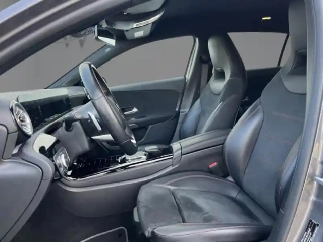 Mercedes Classe A 200 d amg line — photo 6