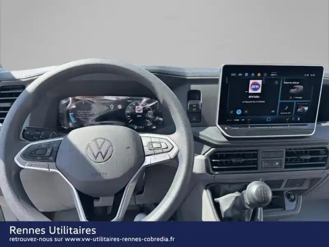 Volkswagen Crafter fg 30 l3h3 2.0 tdi 140ch business traction — photo 13