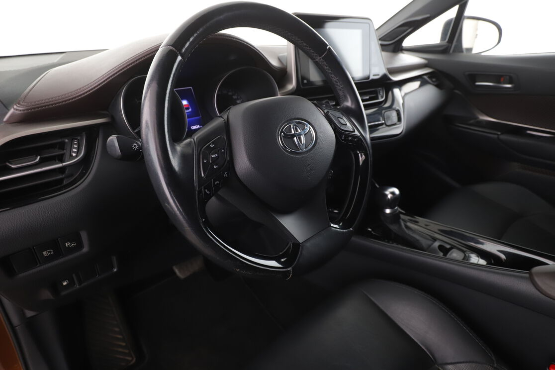 Toyota C-HR 1.8 Hybride Distinctive — photo 10