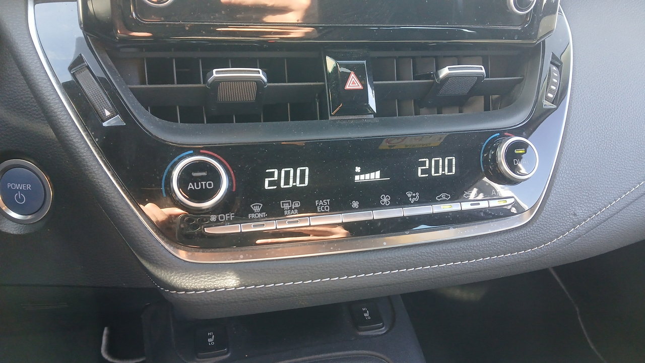 Toyota Corolla Touring Sports Pro Hybride 184h — photo 20