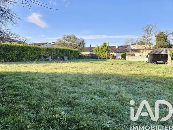 Terrain 1059 m²