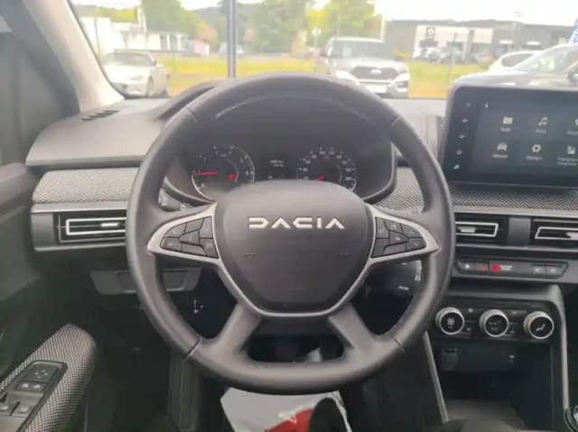 Dacia Sandero 1.0 tce 90ch journey — photo 7