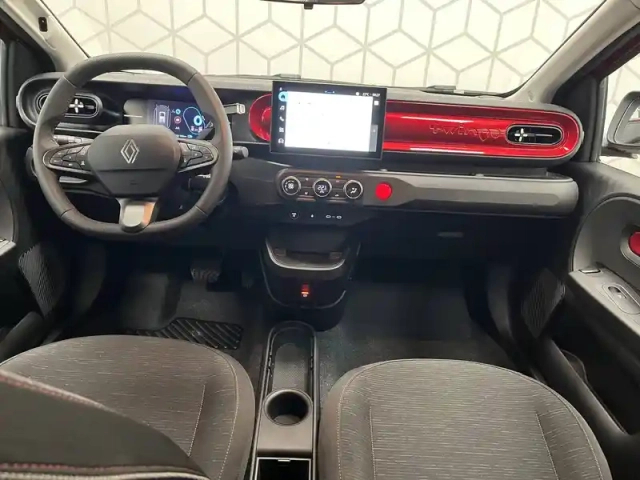 Renault Twingo e-tech electrique 80 ch autonomie urbaine — photo 9