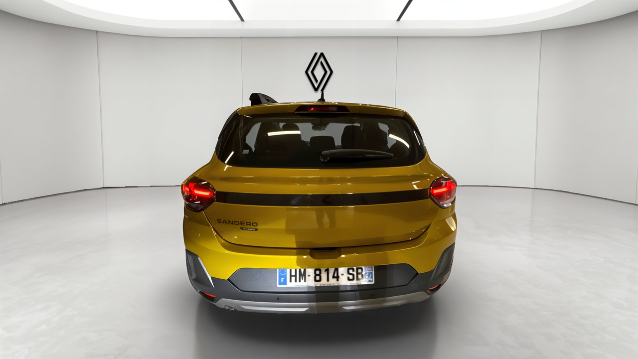 Dacia Sandero Hybrid 155 — photo 4