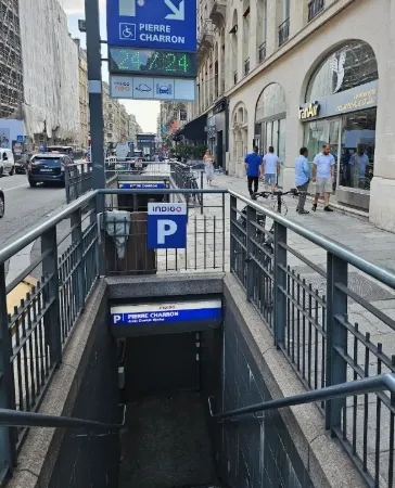 Parking 13 m²