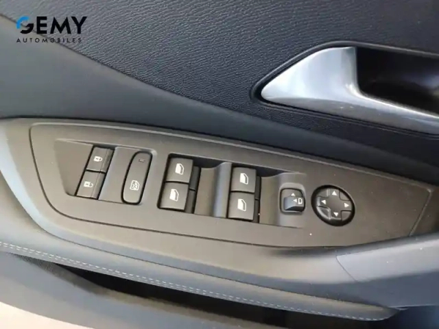 Peugeot 308 plug-in hybrid 195 ch e-dcs7 — photo 20