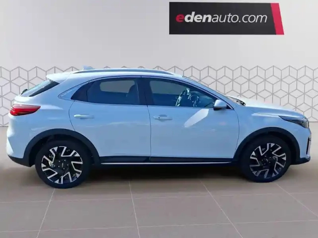 Kia Xceed 1.5 t-gdi 140 ch bvm6 — photo 6