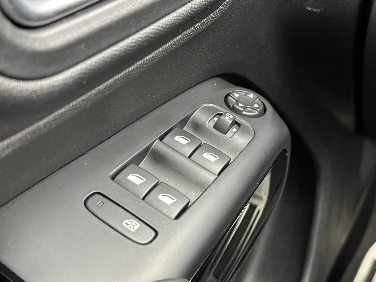 Citroën C5 Aircross puretech 130 s&s eat8 shine pack — photo 16