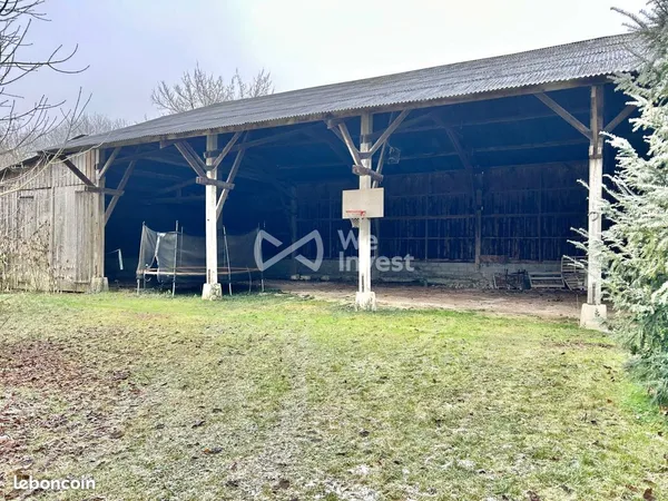 Parking/box 320 m² Jouy