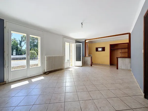 À vendre - Maison familiale avec studio indépendant à Sarzeau