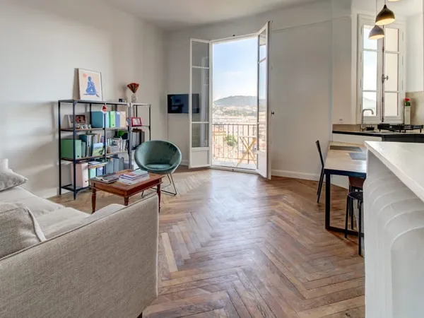Magnifique 2 pièces - Bourgeois - Vue dégagée