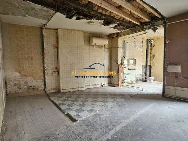 Appartement 1 pièce 77 m²