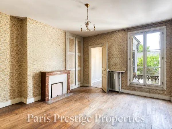 Jolie maison quartier des Halles, 202m², 7 chambres, grand jardin, 37000 Tours
