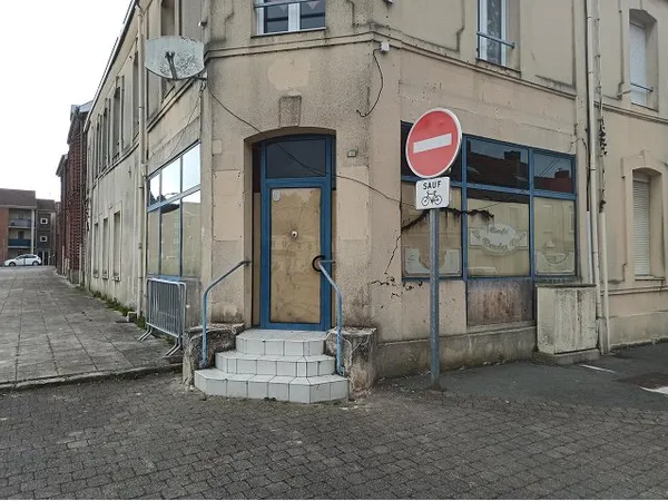 Local commercial 86 m²