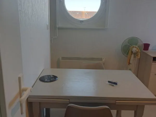 STUDIO NON MEUBLÉ 24m2-POITIERS