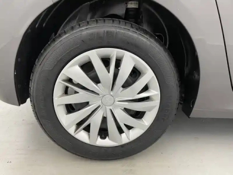 Peugeot 208 puretech 75 s&amp;s bvm5