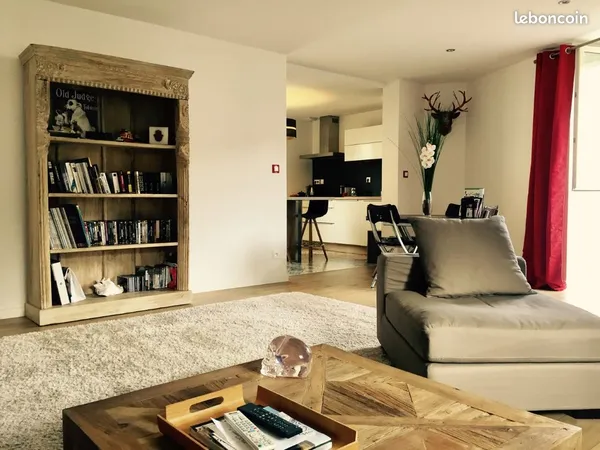 Appartement contemporain dans la boucle