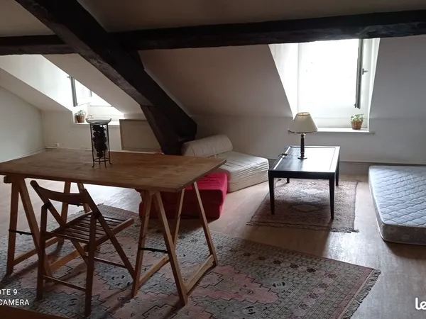 Studio meublé T1b centre ville