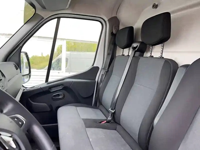 Renault Master fgn trac f3500 l2h2 blue dci 135 — photo 60