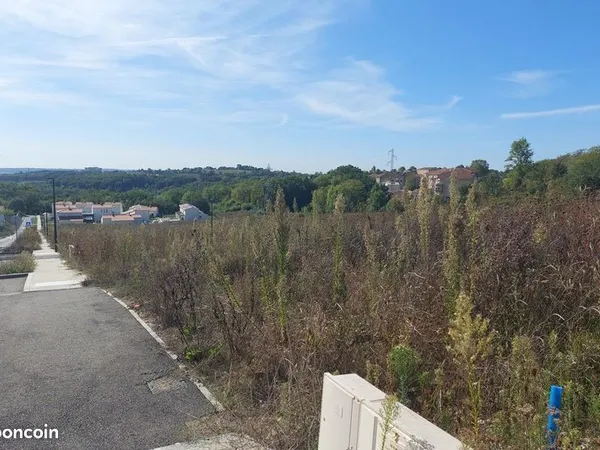 Terrain - Le Planol