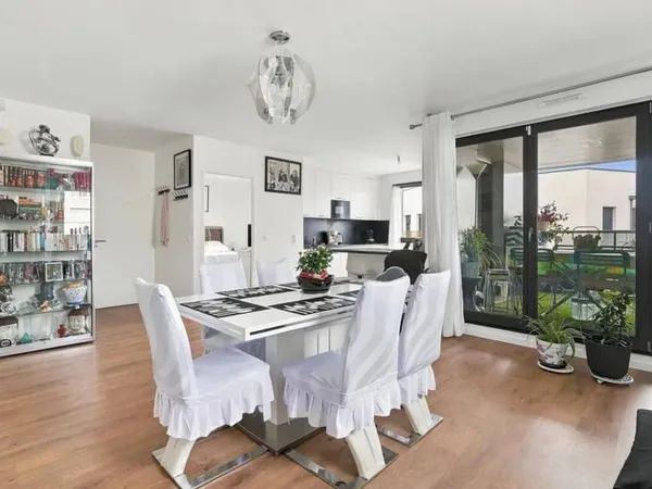 Appartement 4 pièces 83 m²