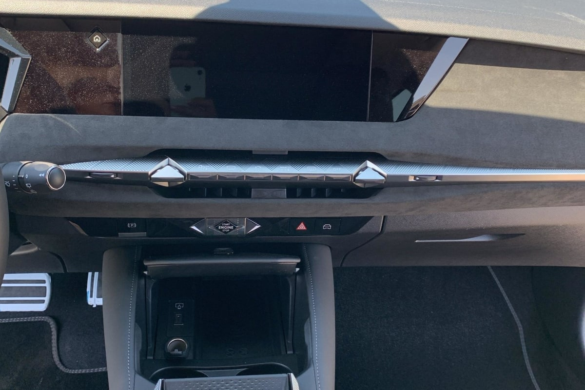 DS N 4 — photo 17