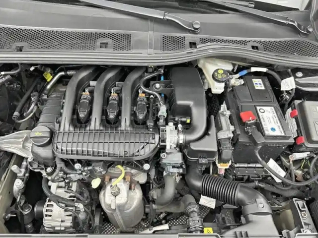 Peugeot 208 puretech 75 s&amp;s bvm5 — photo 22