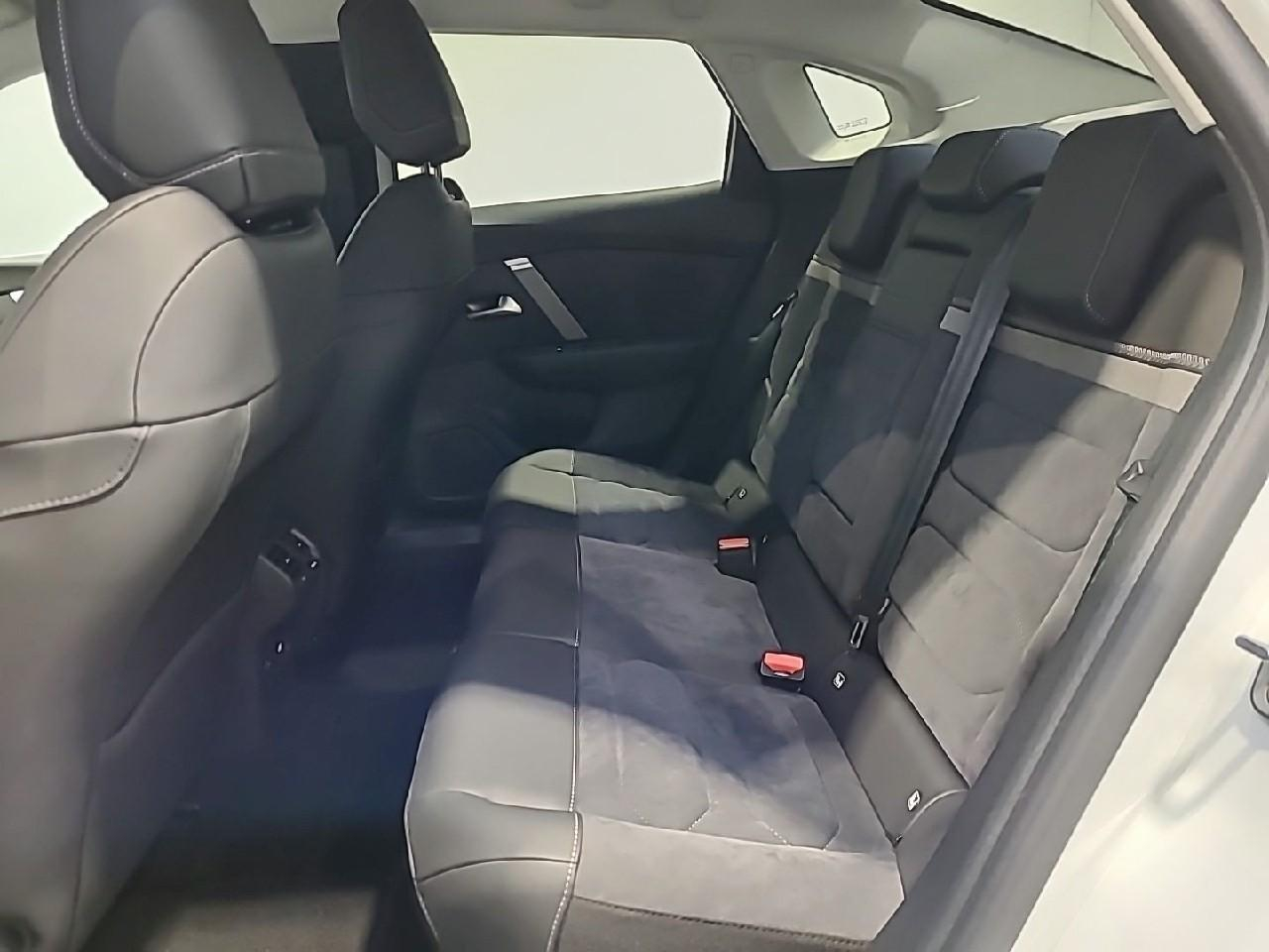 Citroën C4 X bluehdi 130 s&s eat8 shine pack — photo 13