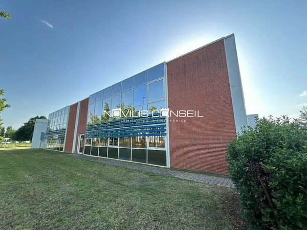Bureau 160 m²