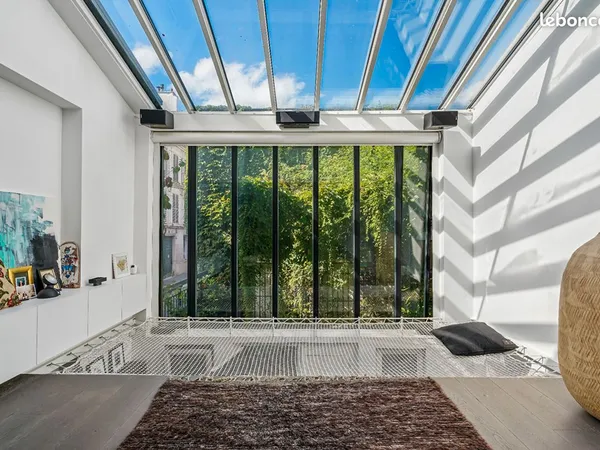 Local 3 pièces 76 m²