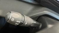 Peugeot 308 1.2 PureTech 130ch S&S Allure Pack EAT8 — photo 23