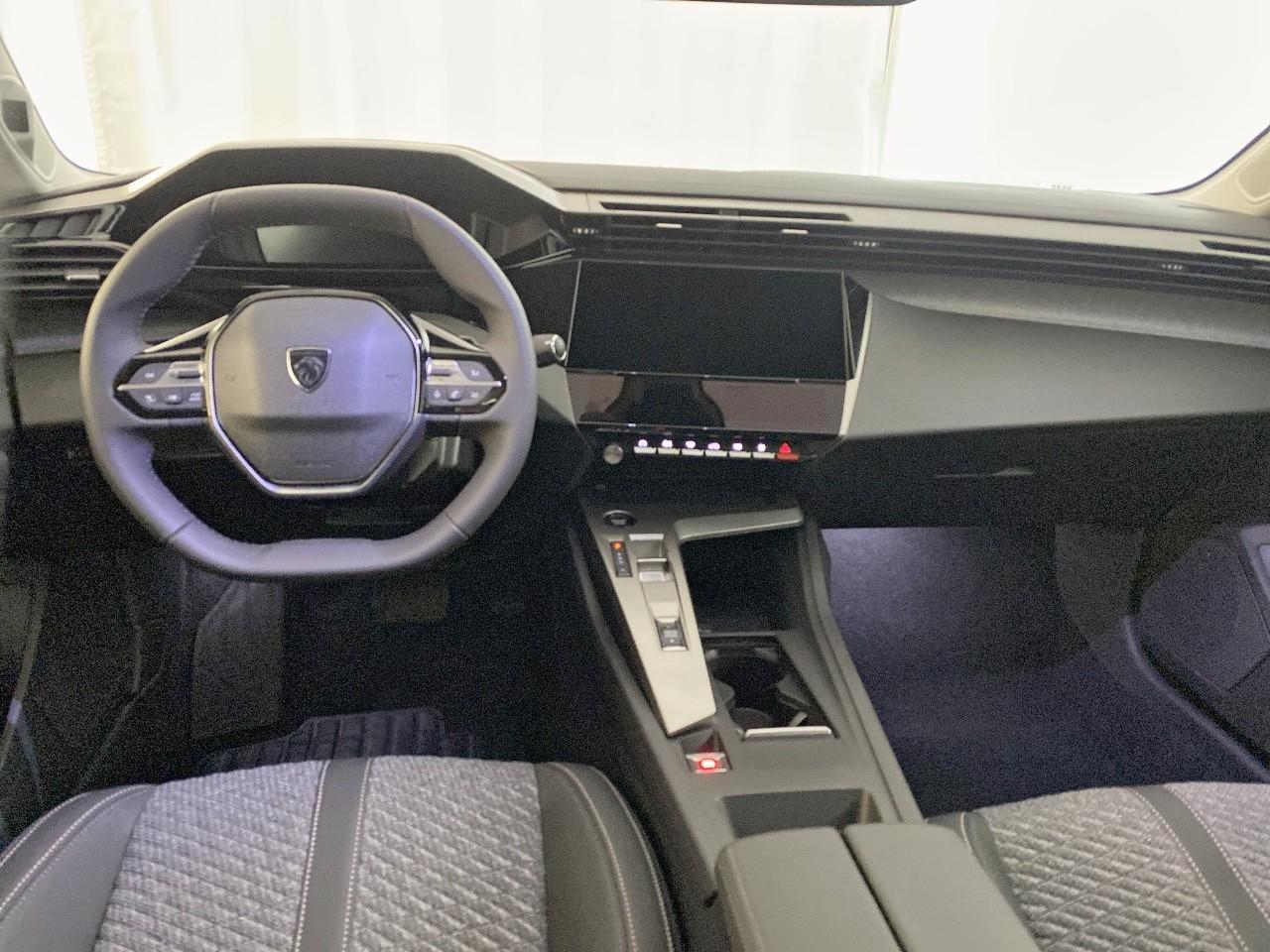 Peugeot 308 hybrid 145 e-dcs6 allure — photo 8