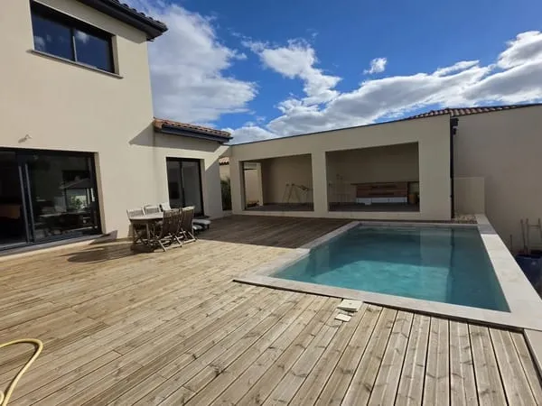 Narbonne - Magnifique Villa contemporaine avec piscine.