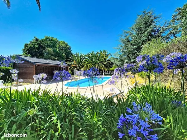 Propriété 6 pièces 198 m²