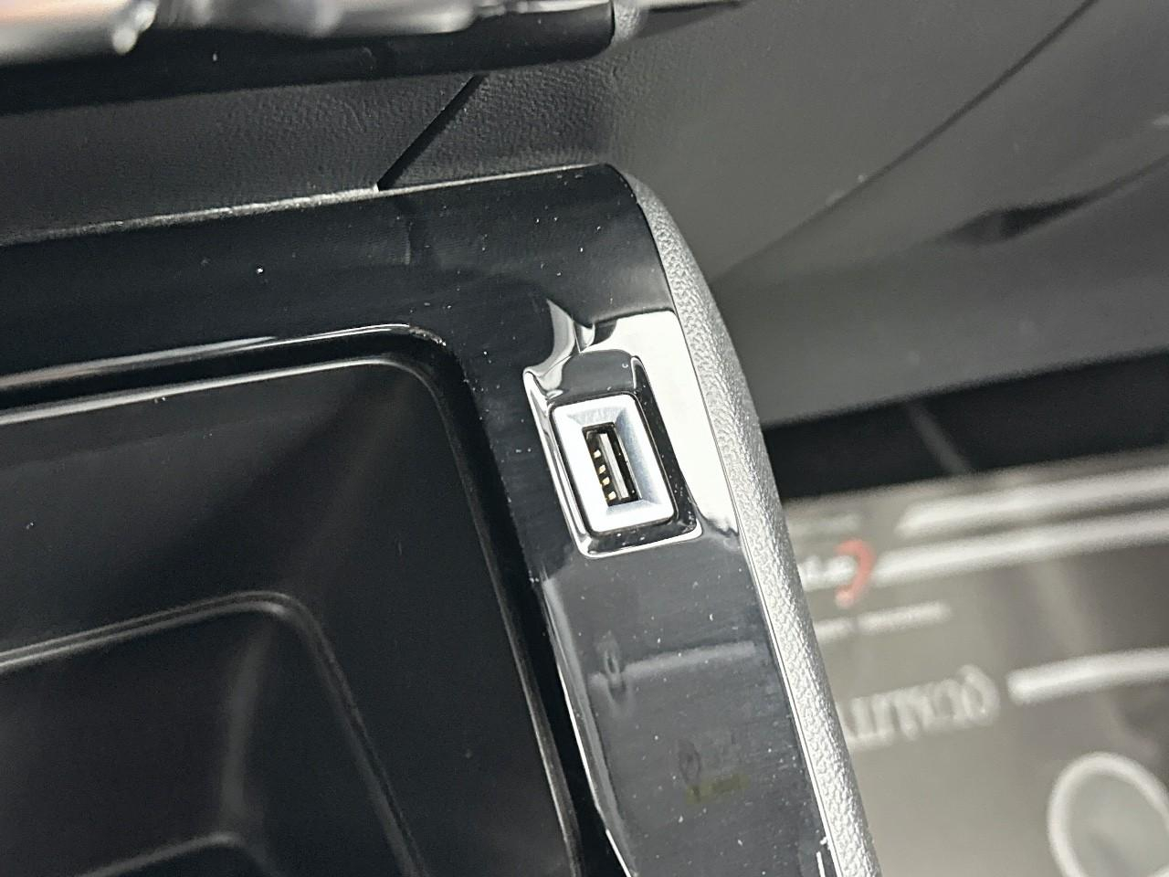 Peugeot 208 puretech 100 s&s bvm6 style — photo 28