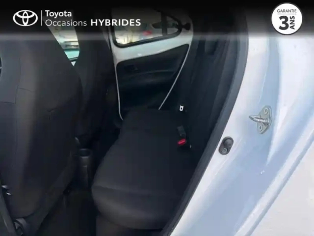 Toyota Aygo X 1.0 vvt-i 72ch active business my23 — photo 12