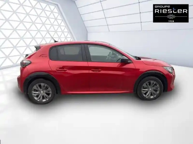 Peugeot 208 electrique 50 kwh 136ch — photo 24