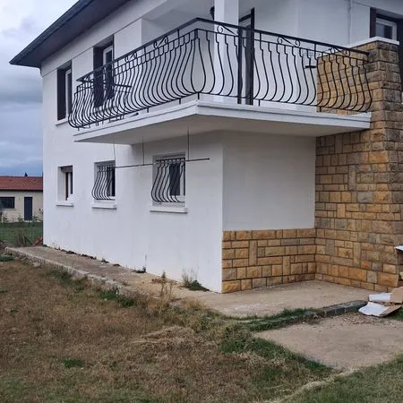 Vente belle maison rénovée a prix de reve