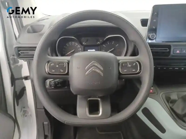 Citroën Berlingo taille xl bluehdi 100 s&amp;s bvm — photo 13
