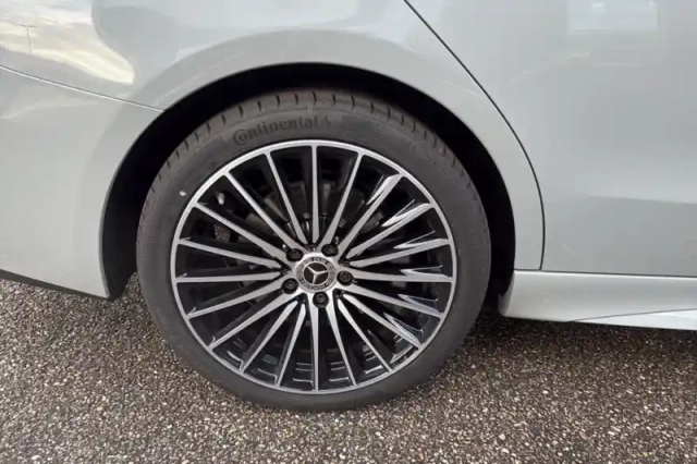 Mercedes Classe C 300 e 9g-tronic e-hybrid eq — photo 52