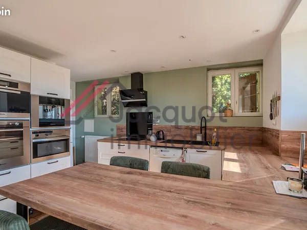 Propriété 4 pièces 88 m²