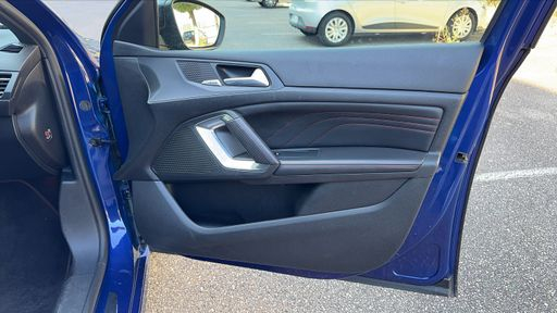 Peugeot 308 SW 2.0 BlueHDi 150 EAT6 - GT Line – 2016 – 141482 km – Diesel – Boîte Automatique — photo 67