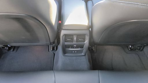 BMW Serie 3 Touring xDrive 30d 286 Mild Hybrid Steptronic8 - M Sport – 2023 – 27498 km – Hybride diesel – Boîte Automatique — photo 2