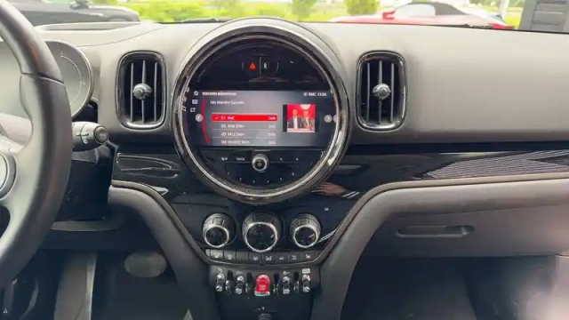 Mini Mini countryman 136 ch bva7 — photo 9