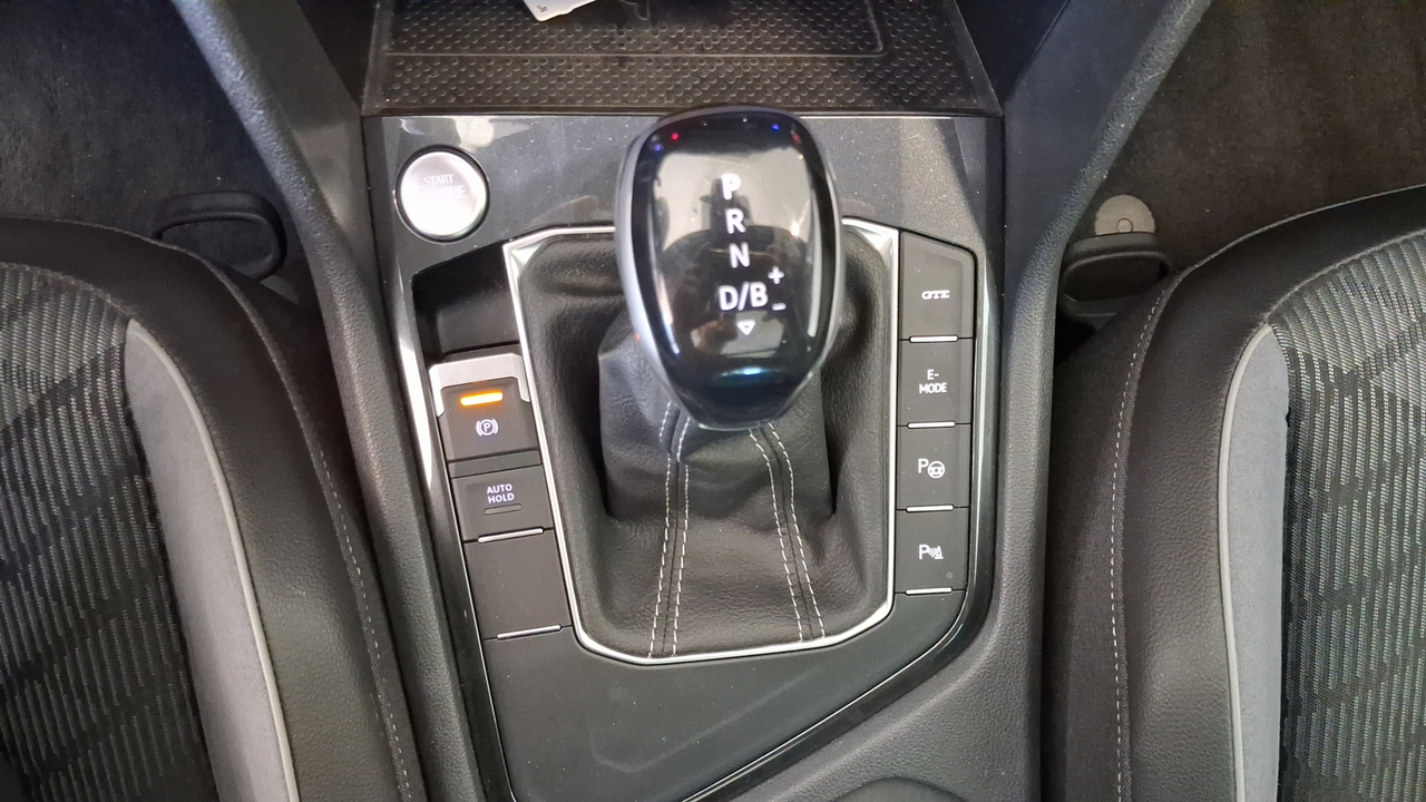 Volkswagen Tiguan 1.4 eHybrid 245ch DSG6 — photo 18